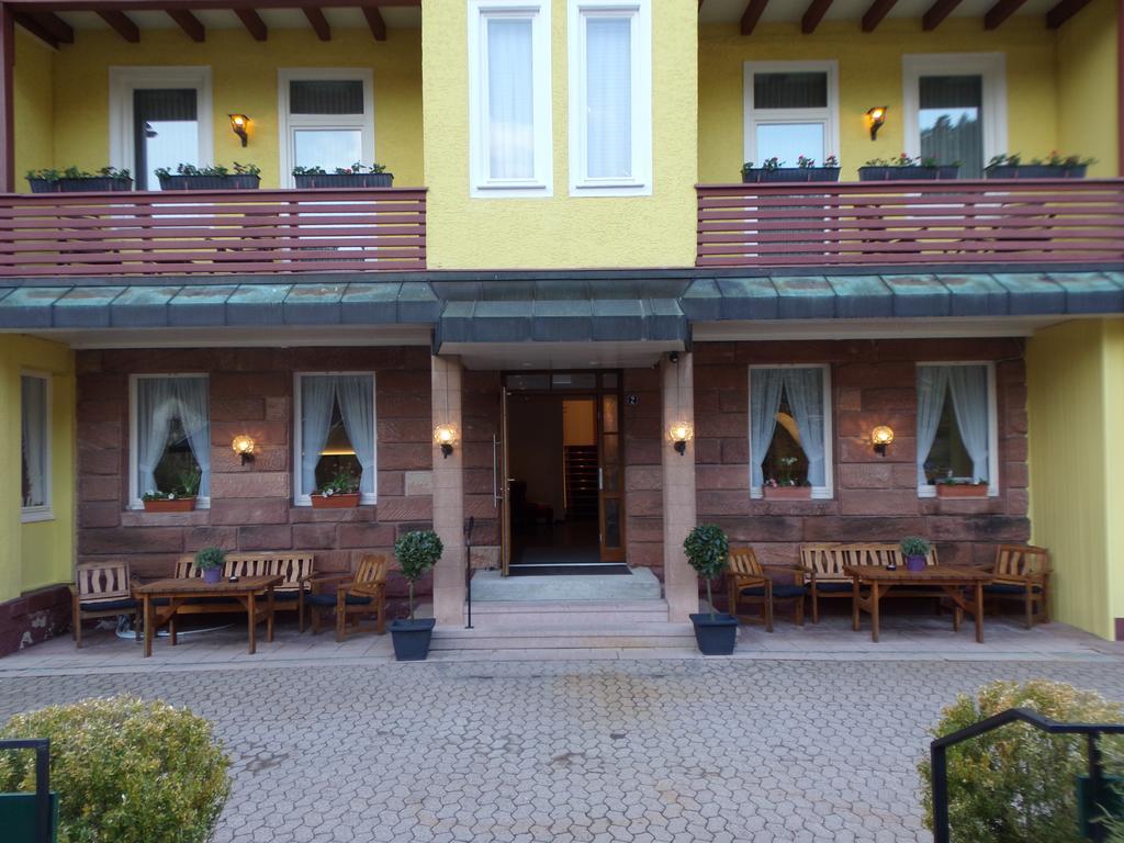 Hotel Sieben Linden 劳特尔巴赫 外观 照片